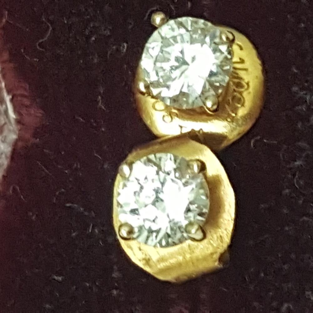 Estate .50ct  Cubic Zirconia  14k YG earring studs